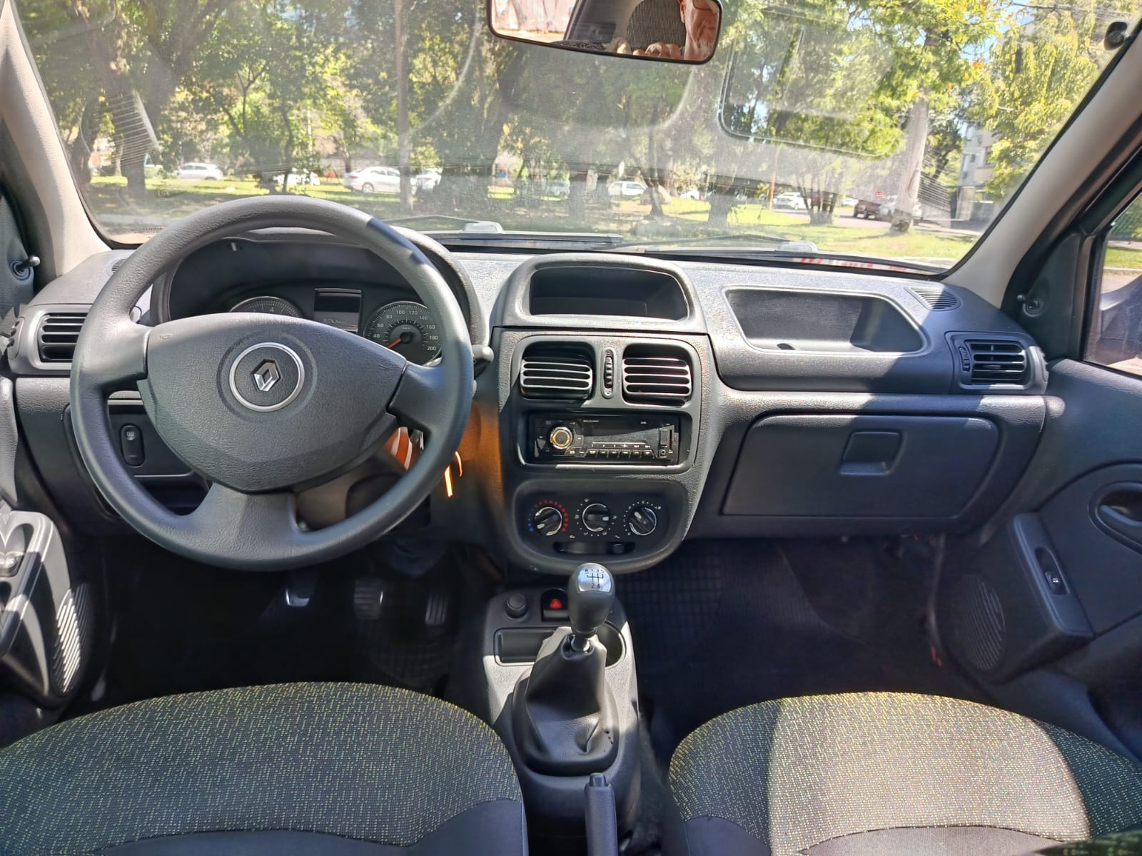 Renault RENAULT CLIO EXPRESSION 1.0 16V 4P